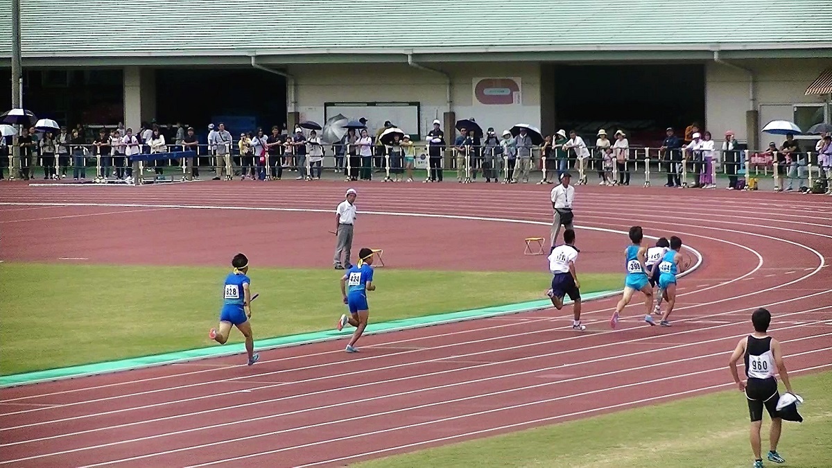 400m R.jpg