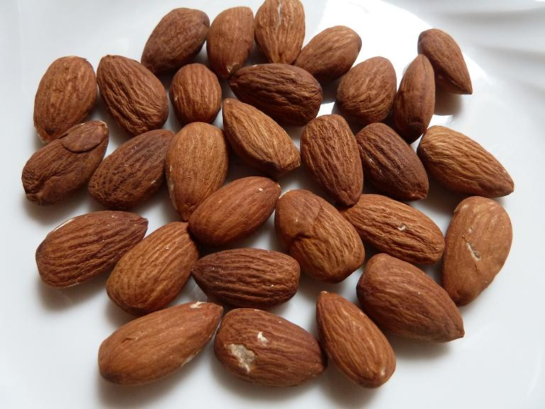 Almond2.jpg