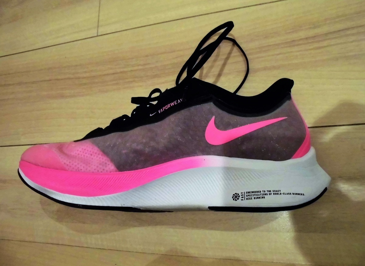 ANike Zoom Fly 3.jpg