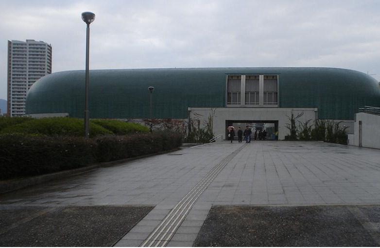 北九州中央図書館.jpg