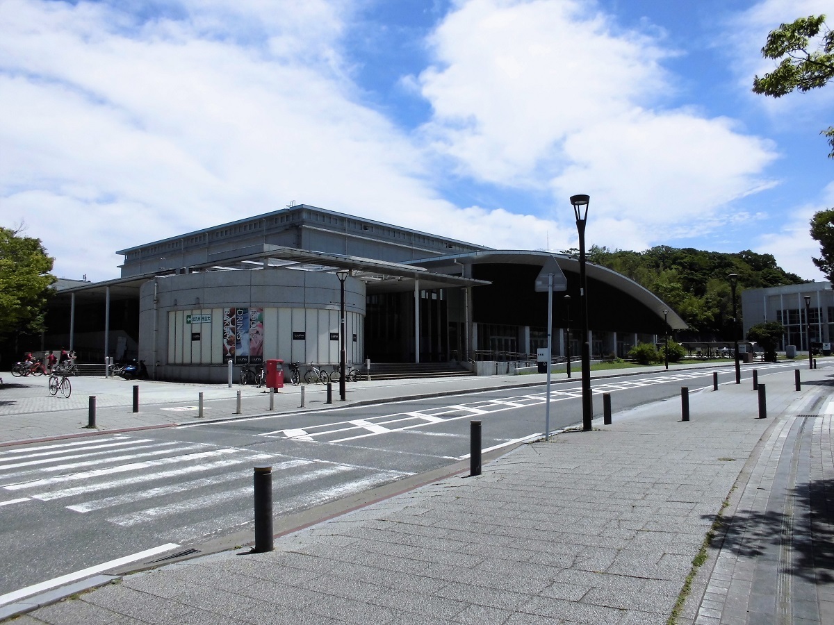 北九州学術研究都市B.jpg