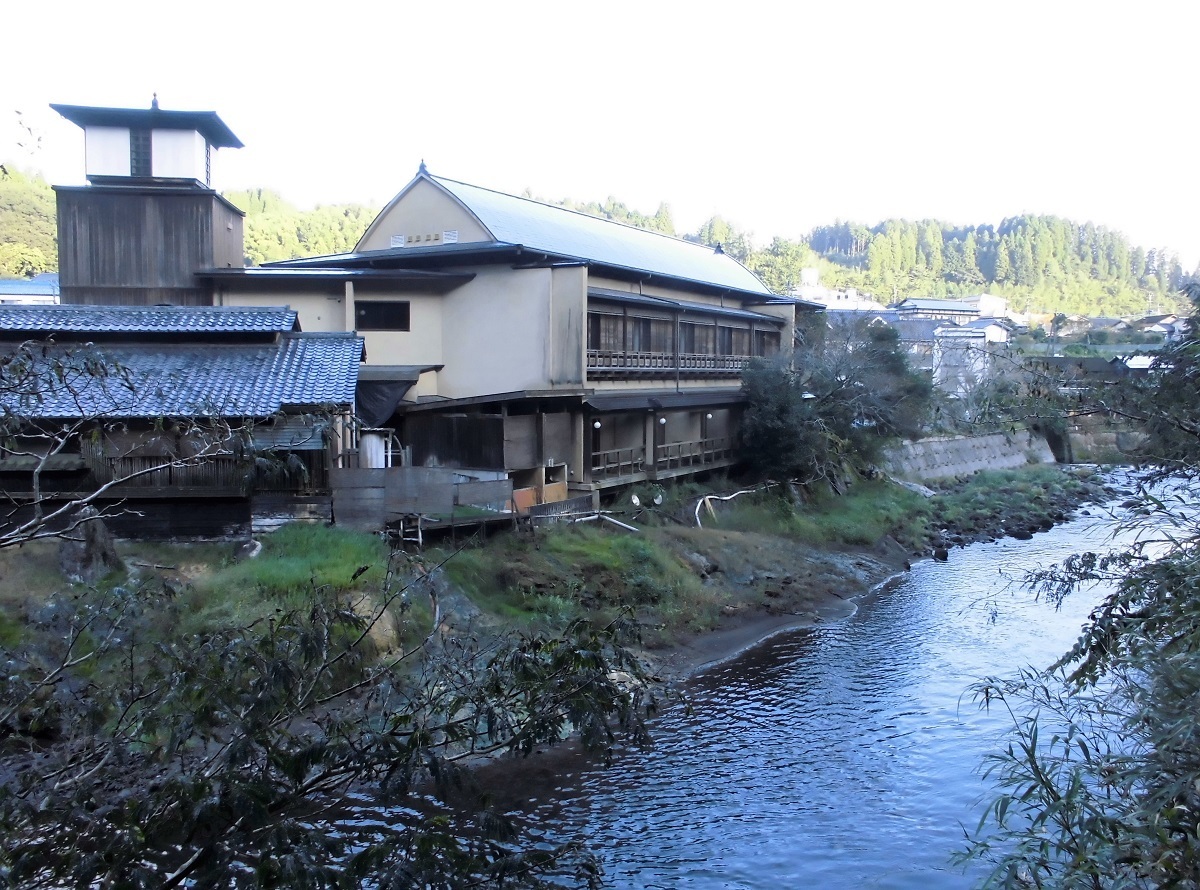 大丸旅館02.jpg