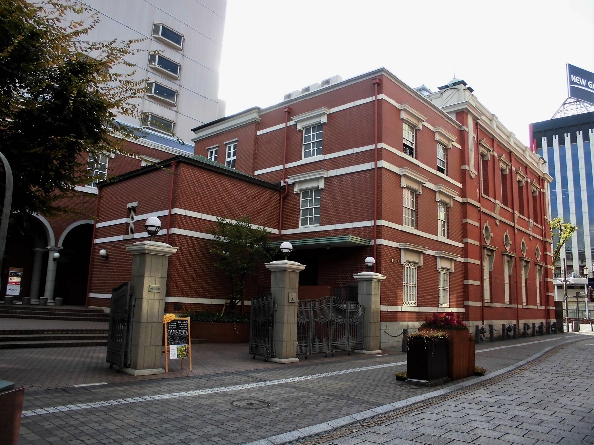 大分銀行赤レンガ館A.jpg