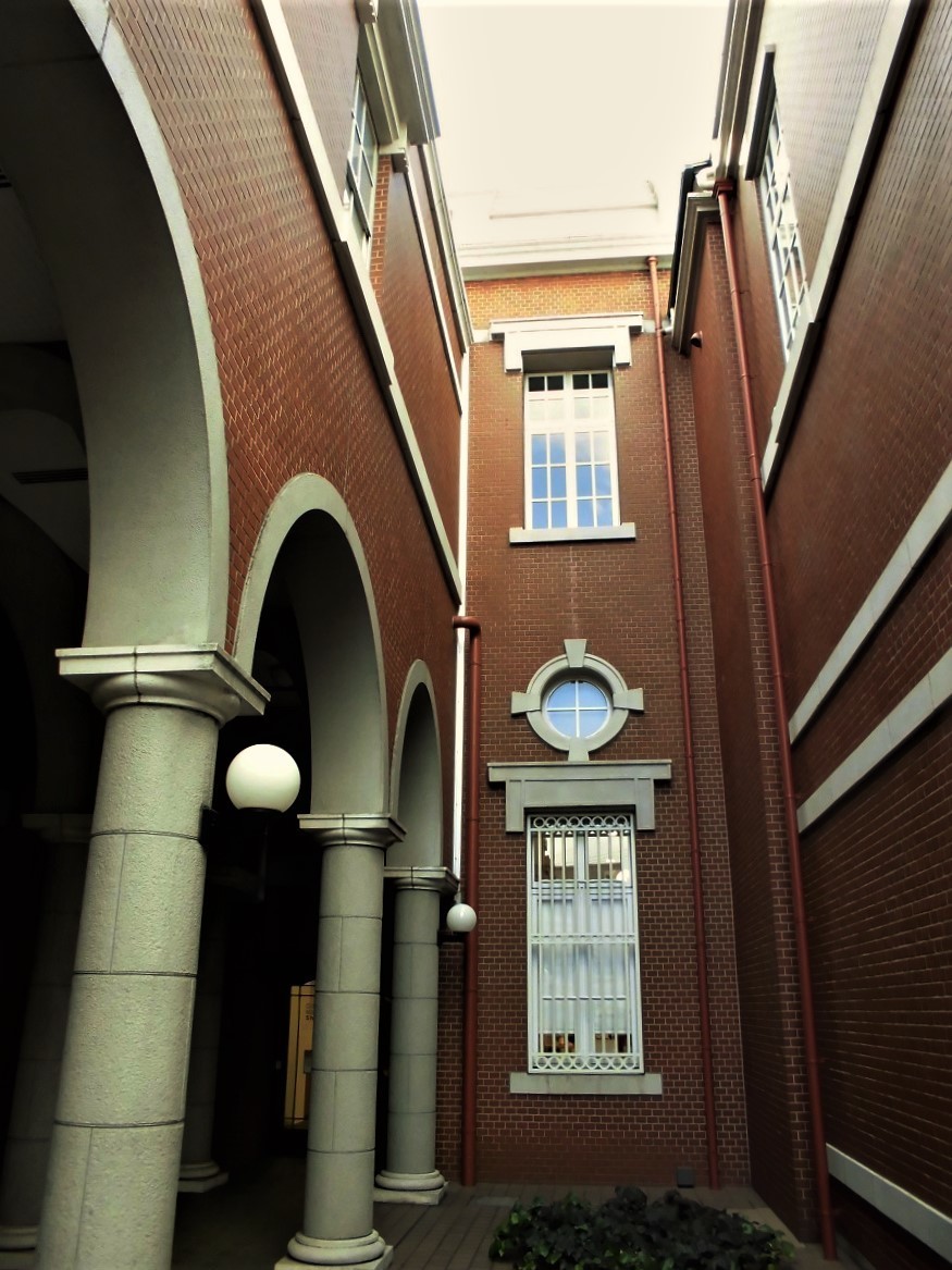 大分銀行赤レンガ館C.jpg
