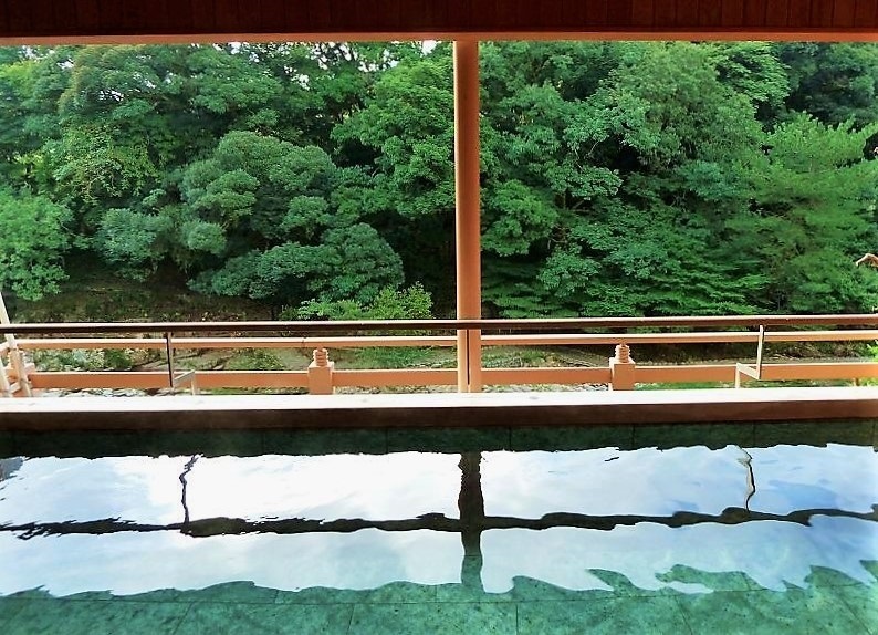 大谷山荘こもれびの湯.jpg