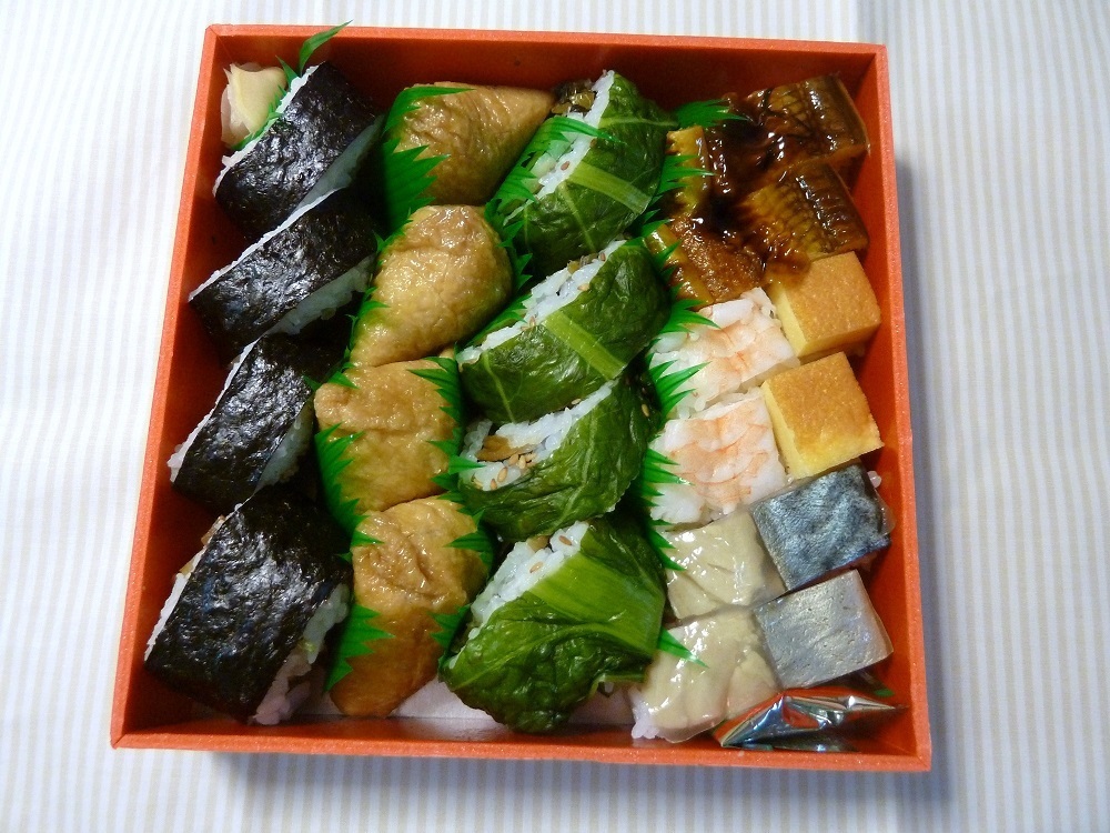 寿司セット弁当.jpg