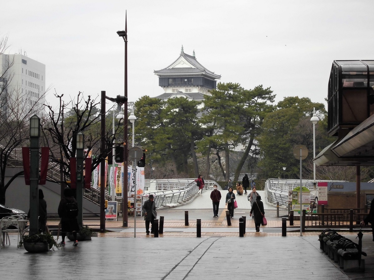 小倉井筒屋前.jpg