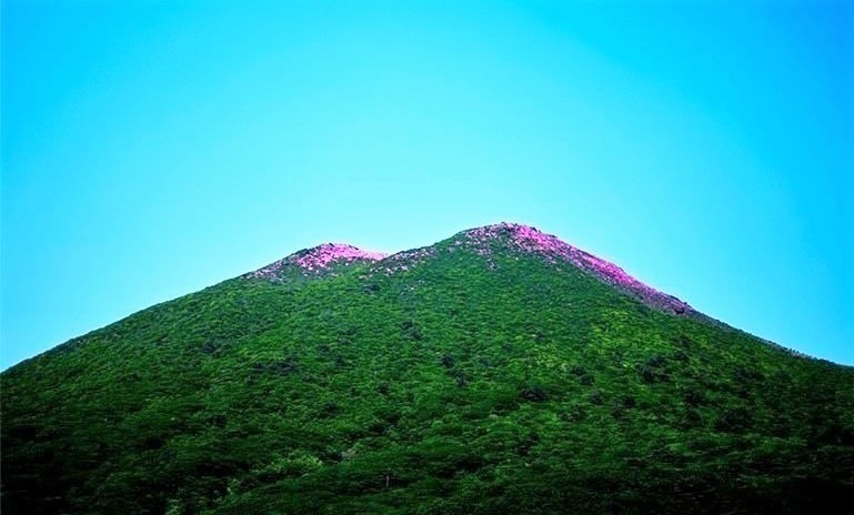 平治岳 1642m.jpg