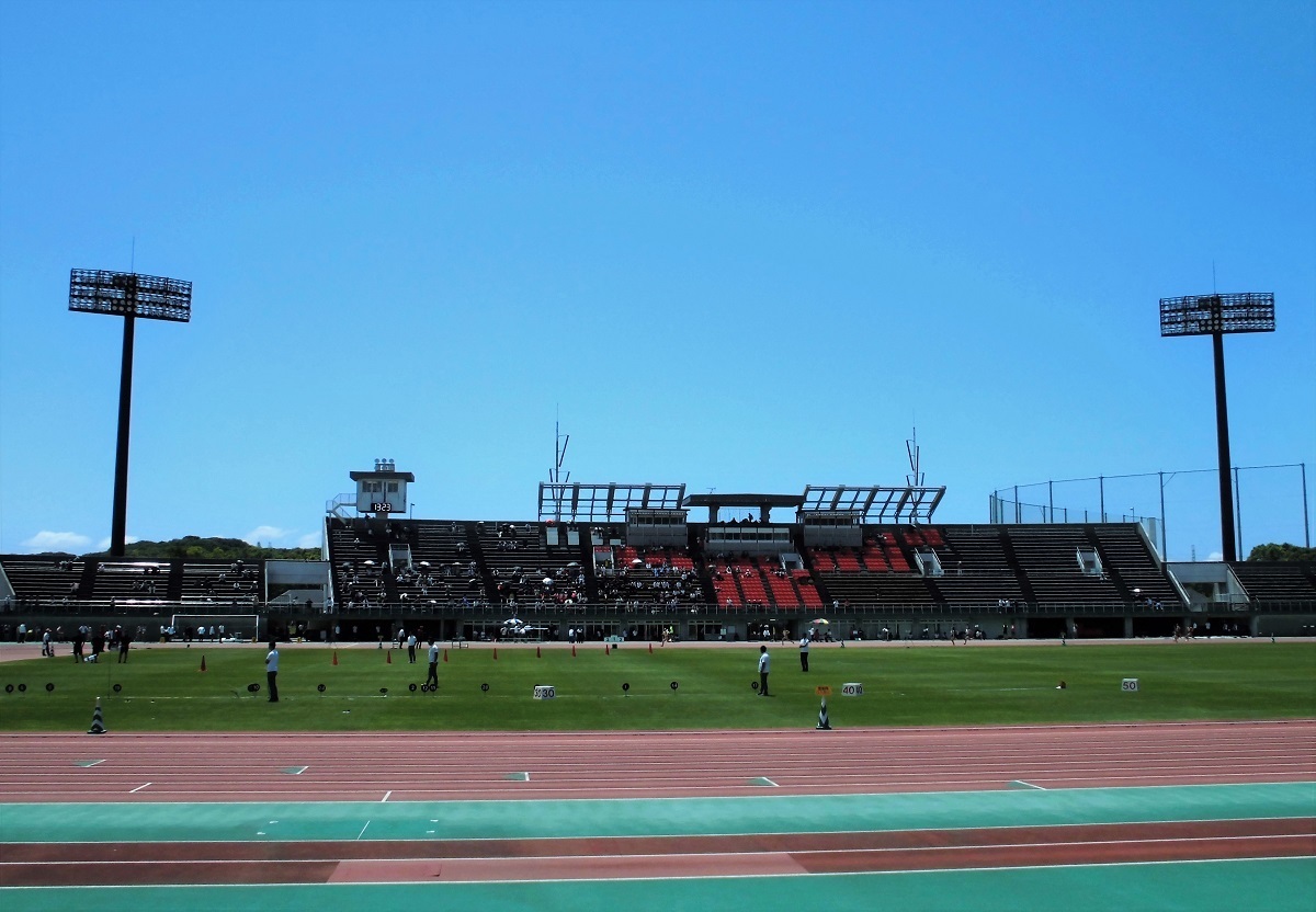 本城陸上競技場0623.jpg