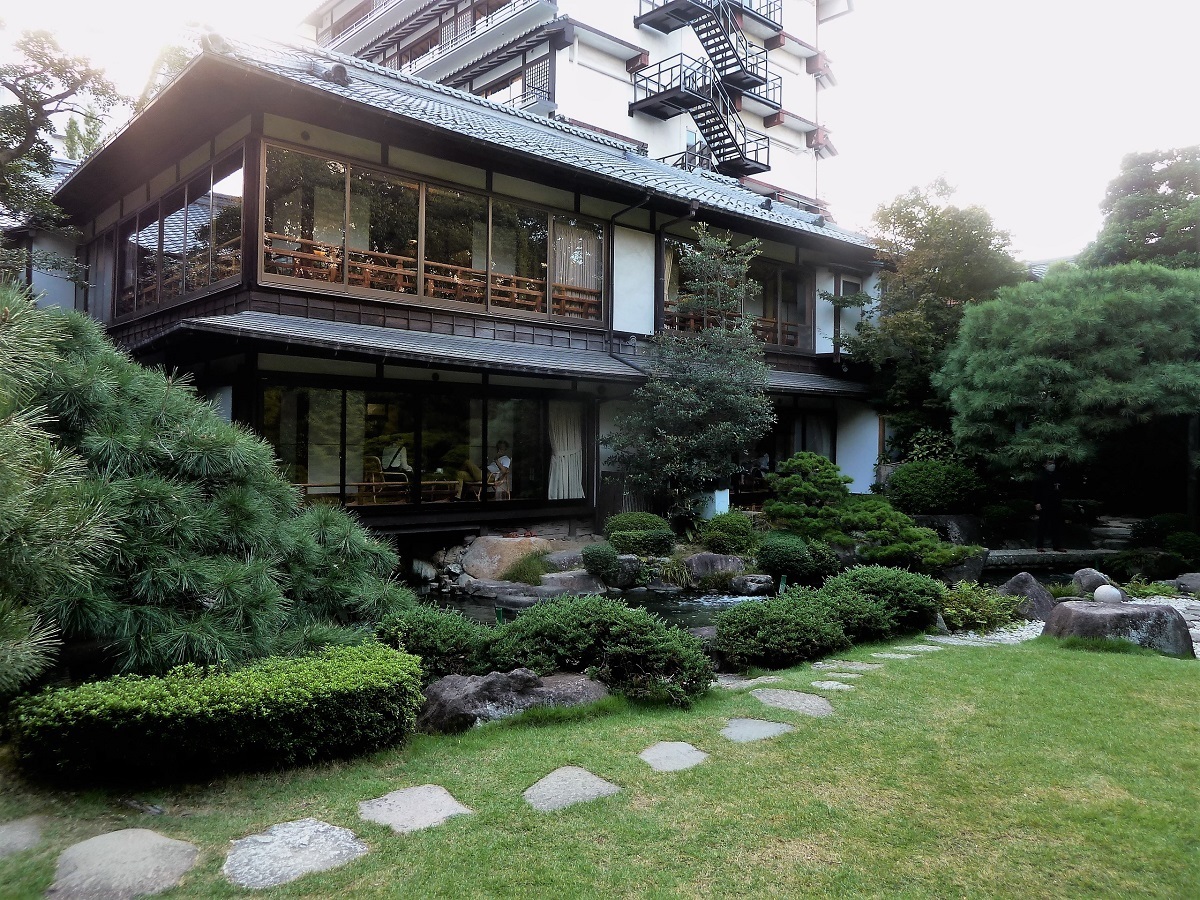 松田屋ホテル 庭園 (11).jpg
