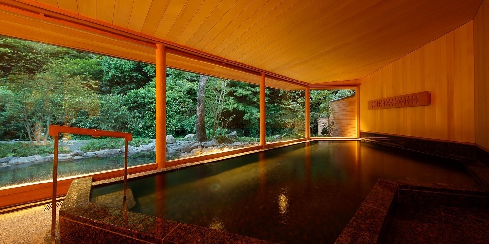 椎葉山荘 山の湯.jpg