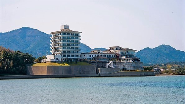 油谷湾温泉 ホテル楊貴館.jpg