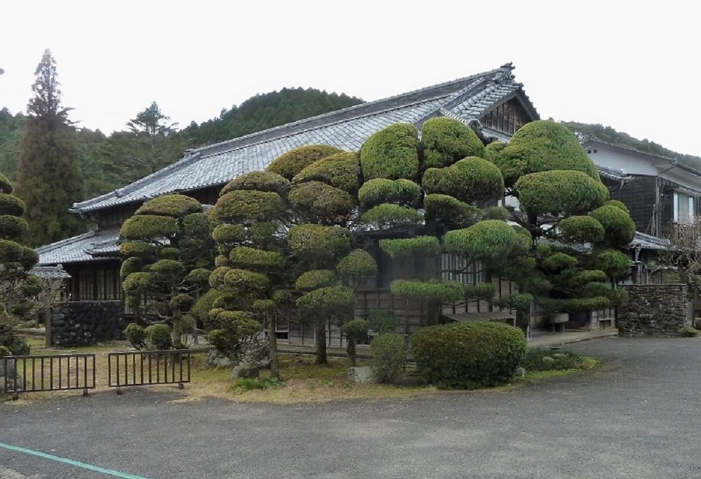 波佐見 西の原 福重邸.jpg