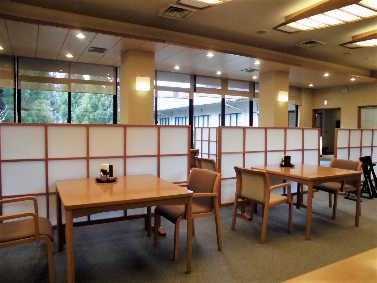 湯宿清流 食事処.jpg