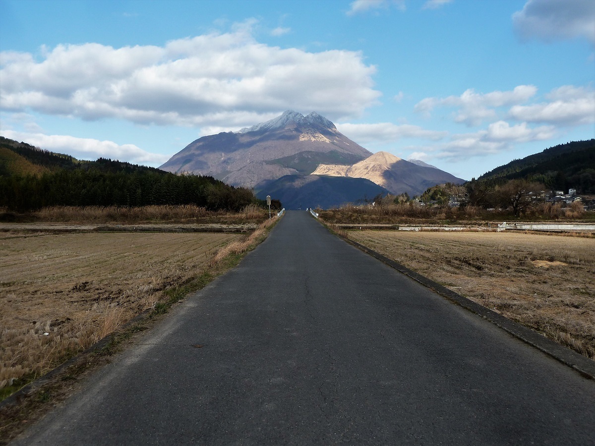 由布岳.jpg