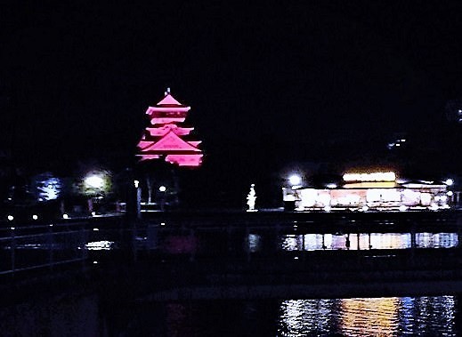 赤い小倉城.jpg