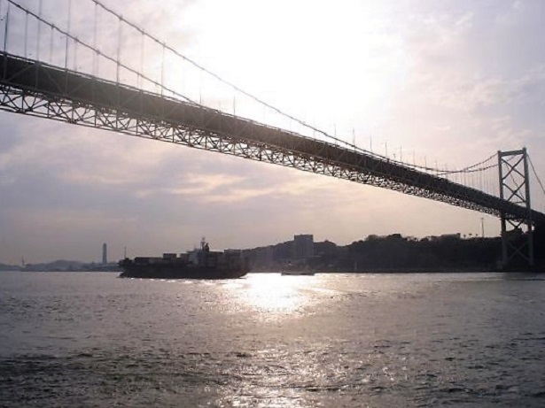 関門海峡.jpg