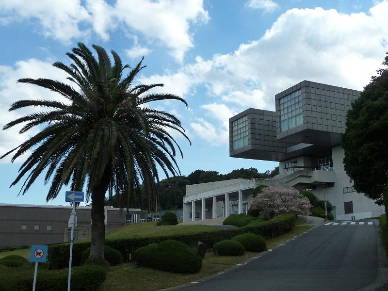 kitakyushu museum.jpg